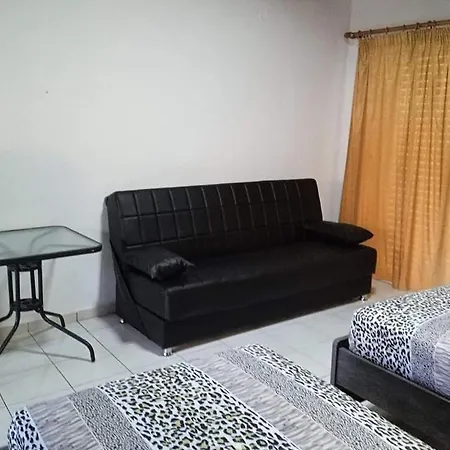 Apartment Ledakis